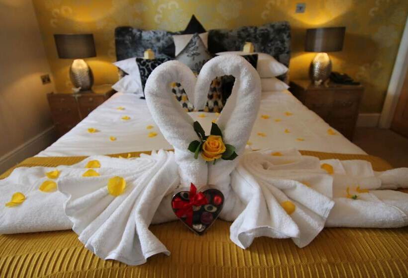 Люкс, Windermere Boutique Hotel Spa Suites & Hot Tubs