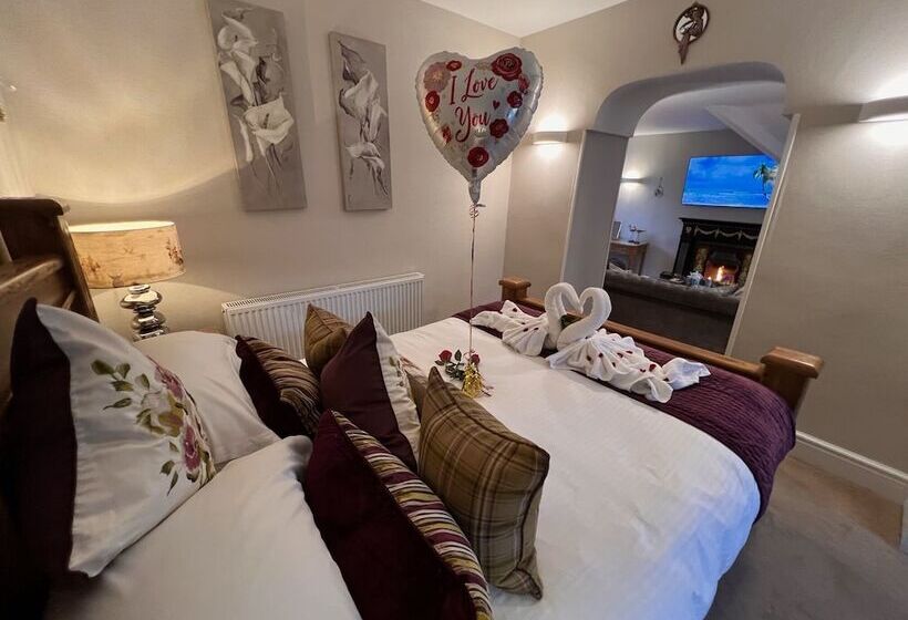 Люкс, Windermere Boutique Hotel Spa Suites & Hot Tubs