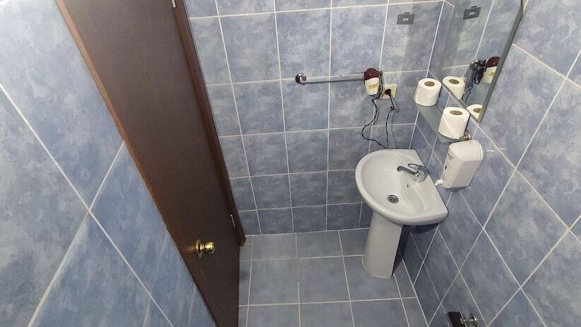 اتاق استاندارد, şah Otel