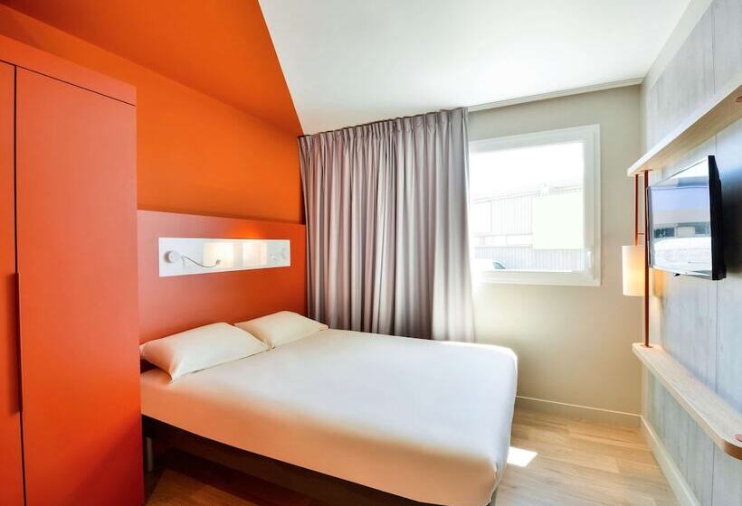 Номер Стандарт Трехместный, Ibis Budget Macon Creches