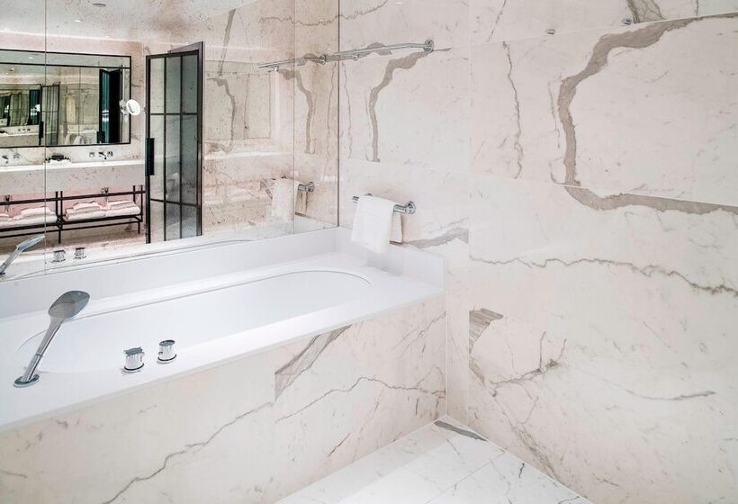 ジュニアスイート, The Dixon, Tower Bridge, Autograph Collection