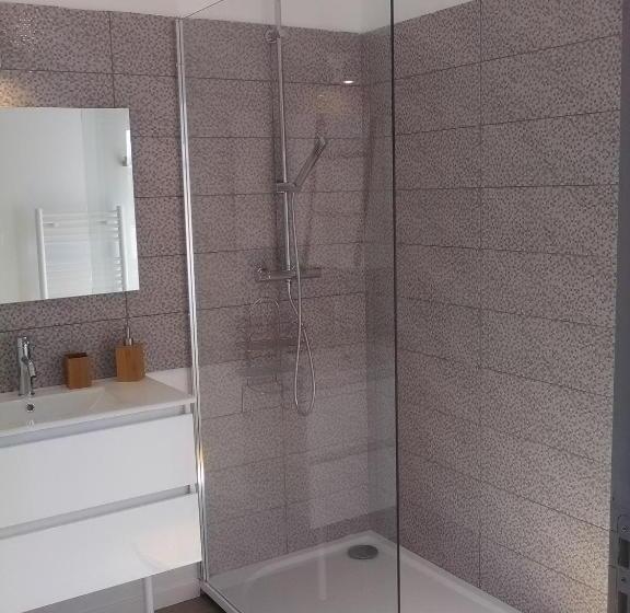 חדר דלוקס, A Deux Pas Du Rheby