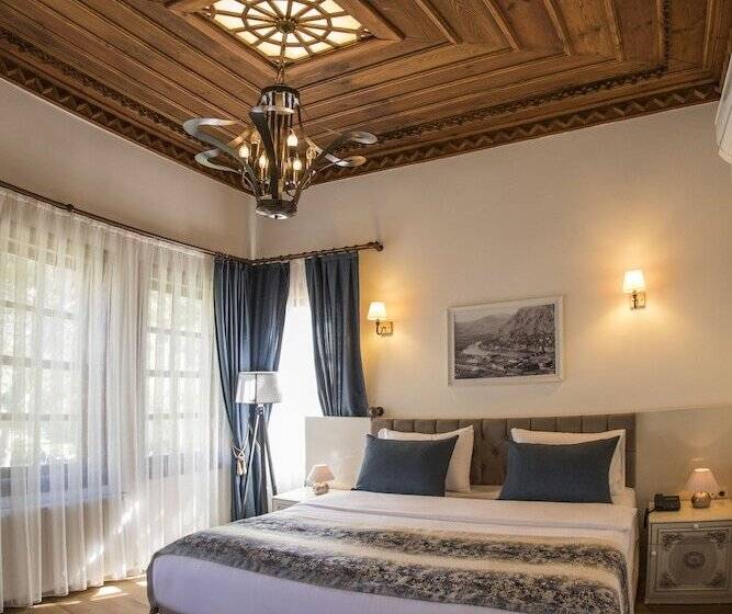 اتاق لوکس, Bayezi̇d Han Konak