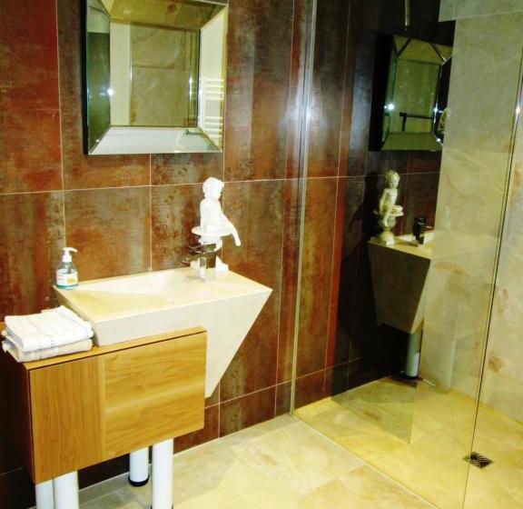 Семейный Номер, Chambres D Hôte Dijon Clair De Lune