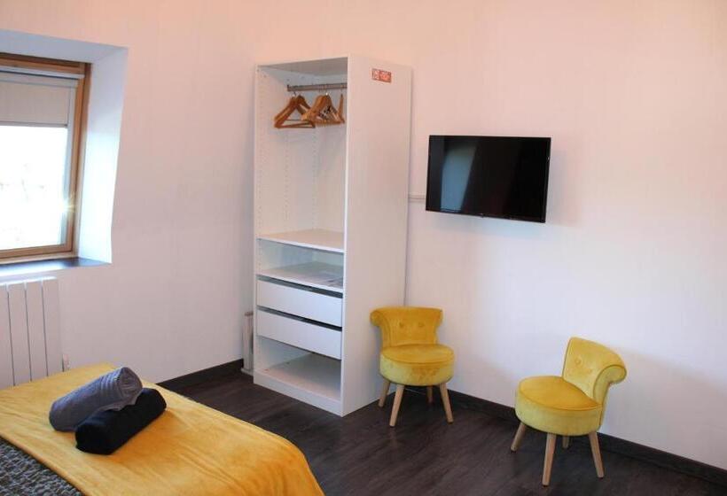 Номер Стандарт Вид на Бассейн, Chambres D Hôte Dijon Clair De Lune