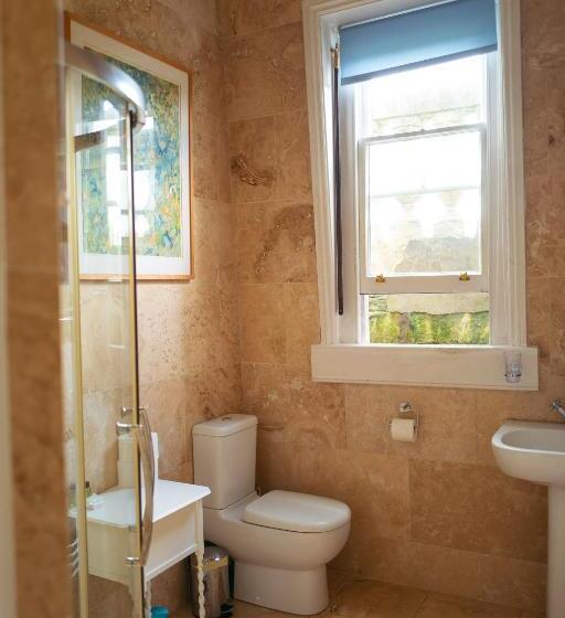 Quarto standard, Grosvenor Villa