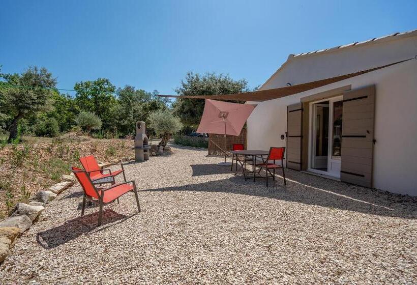 סטודיו דלוקס, Mas La Chêneraie Lourmarin   Au Calme, à 10 Mn Du Centre Ville à Pied