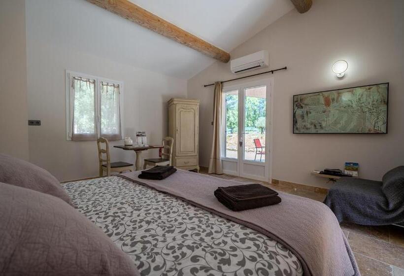 סטודיו דלוקס, Mas La Chêneraie Lourmarin   Au Calme, à 10 Mn Du Centre Ville à Pied