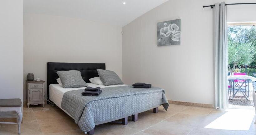 חדר סטנדרט עם מיטת קינג, Mas La Chêneraie Lourmarin   Au Calme, à 10 Mn Du Centre Ville à Pied