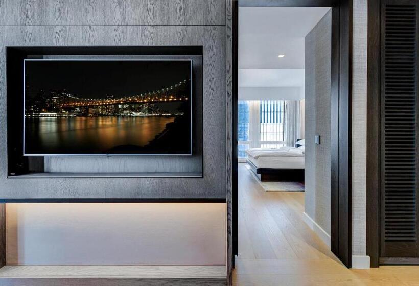 디럭스 스위트 킹 침대, Equinox Hotel Hudson Yards New York City