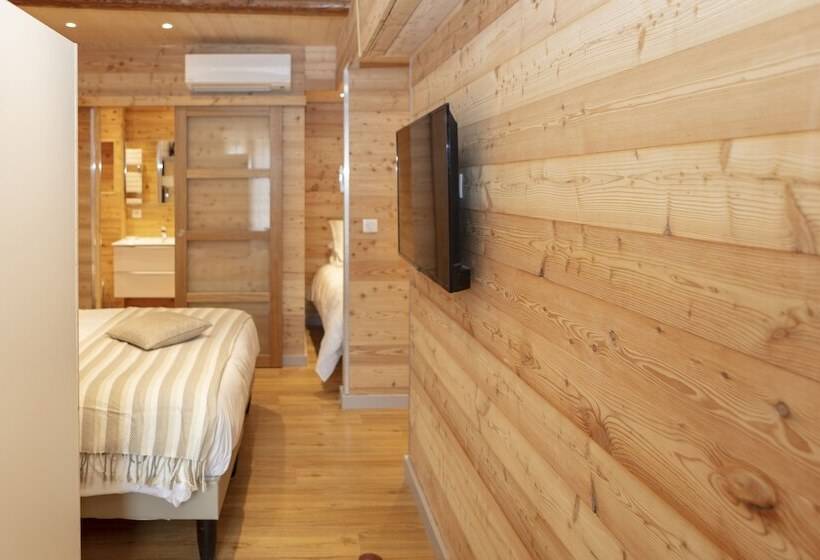 חדר קומפורט לשלושה, Relais Des Alpes