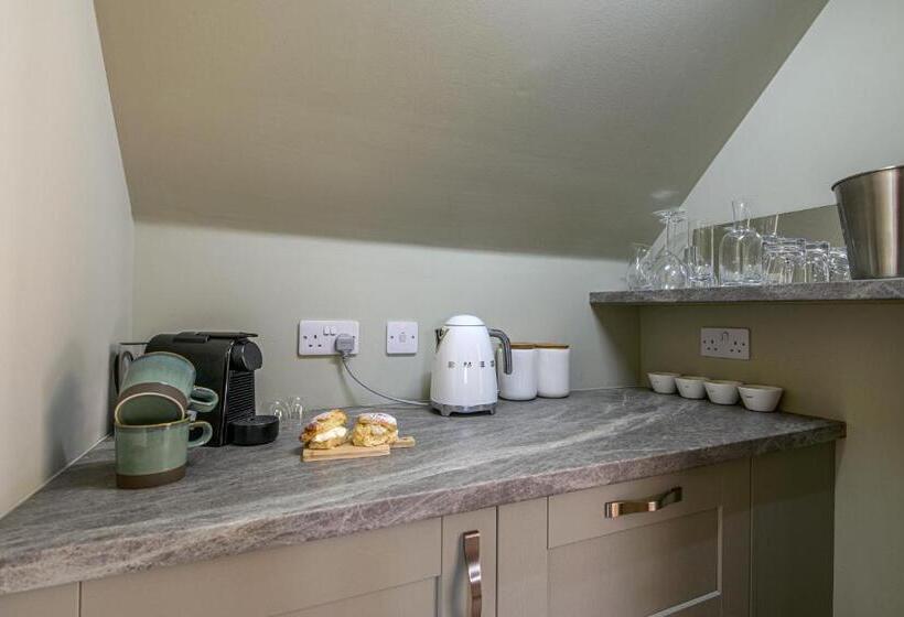 Люкс, Dunnet B&b Escapes