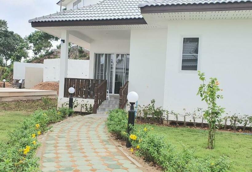 חדר משפחתי, Horizon Beach Resort Koh Jum