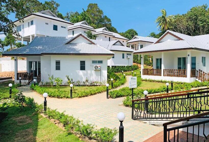 חדר דלוקס עם מרפסת נוף לים, Horizon Beach Resort Koh Jum