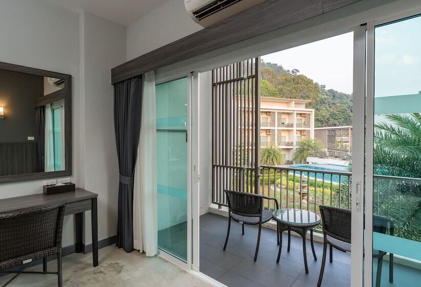 带泳池观景的豪华房, Koh Chang Paradise Hill