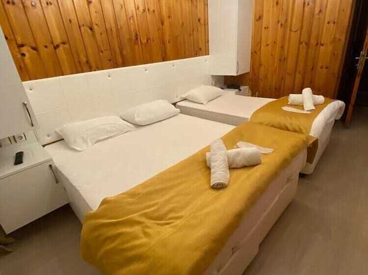 اتاق اکونومی, Sumela Holiday