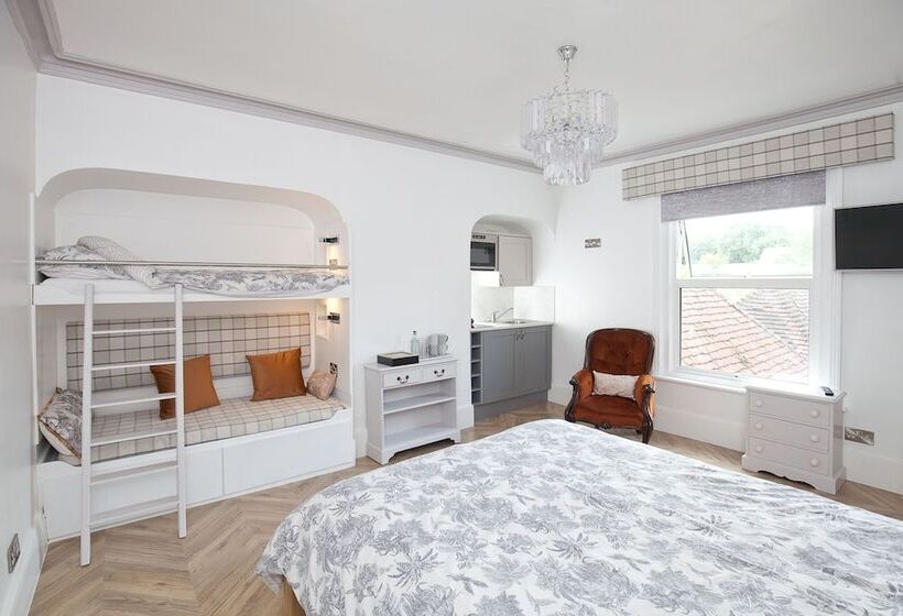 Студия Deluxe, The Old House Guest House