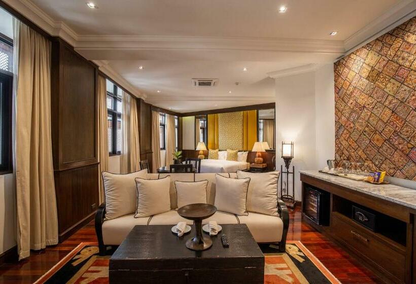 Люкс, The Bridge An Eclectic Luxotel