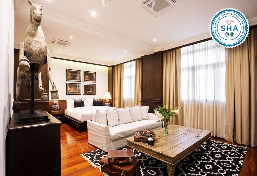 Президентский Люкс, The Bridge An Eclectic Luxotel