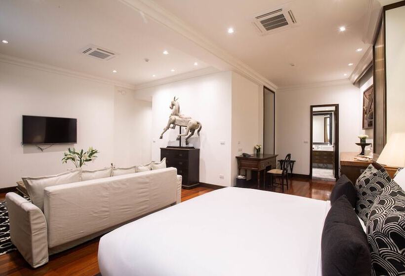 Президентский Люкс, The Bridge An Eclectic Luxotel