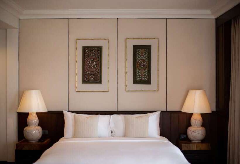 Люкс, The Bridge An Eclectic Luxotel