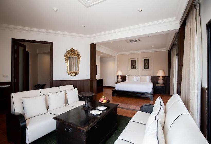 Люкс, The Bridge An Eclectic Luxotel