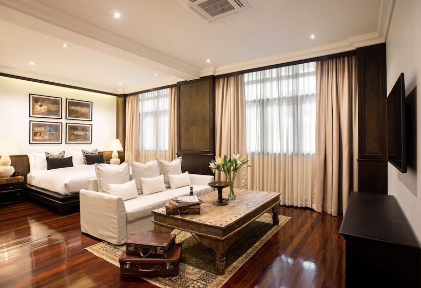 Президентский Люкс, The Bridge An Eclectic Luxotel