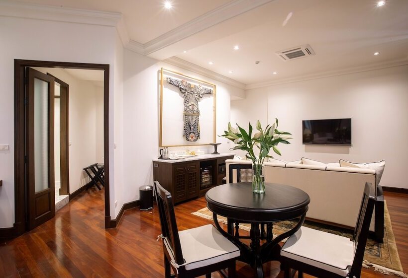 Люкс, The Bridge An Eclectic Luxotel