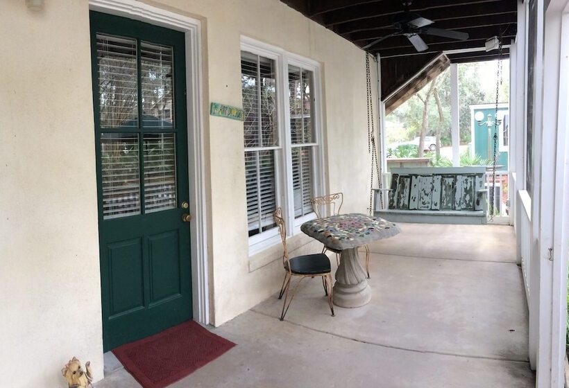 غرفة قياسية, Hibiscus Coffee & Guesthouse