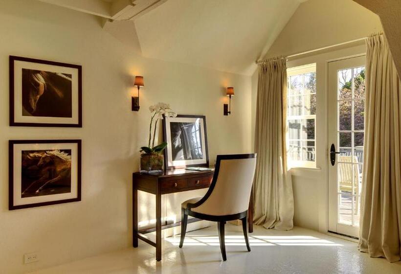 غرفة ديلوكس سرير كينج, The Baker House 1650