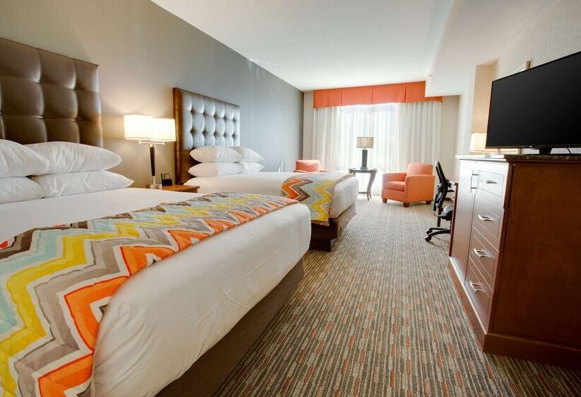اتاق لوکس, Drury Inn & Suites Charlotte Arrowood