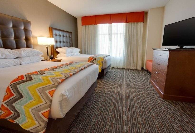 سوییت, Drury Inn & Suites Charlotte Arrowood