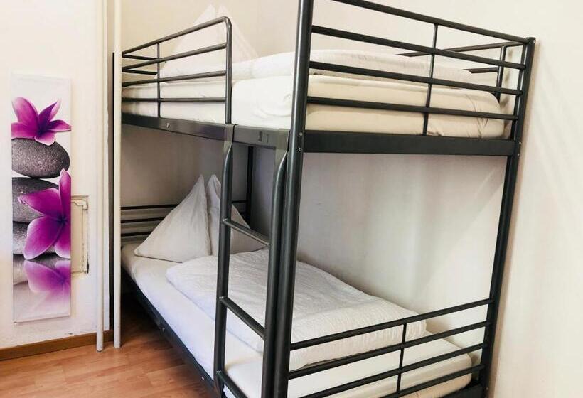 سوئیت جونیور خانوادگی, Interlaken Linda Inn Lodge