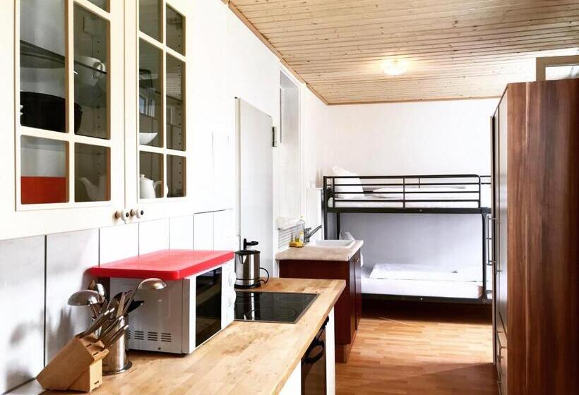 سوئیت جونیور خانوادگی, Interlaken Linda Inn Lodge