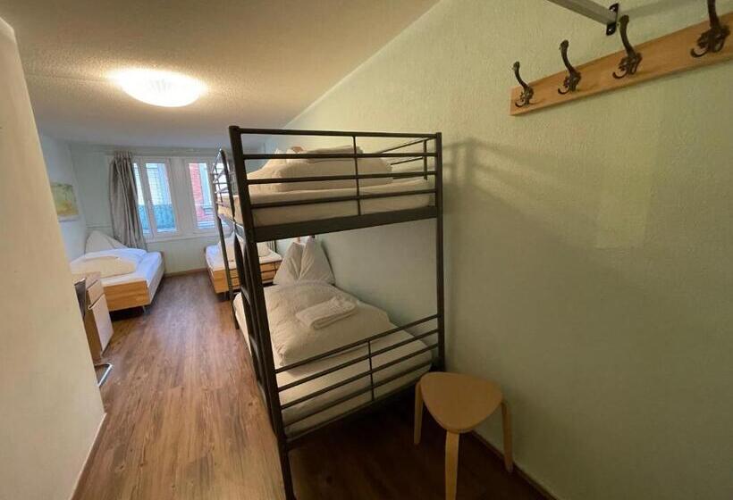 اتاق استاندارد چهار تخته, Interlaken Linda Inn Lodge