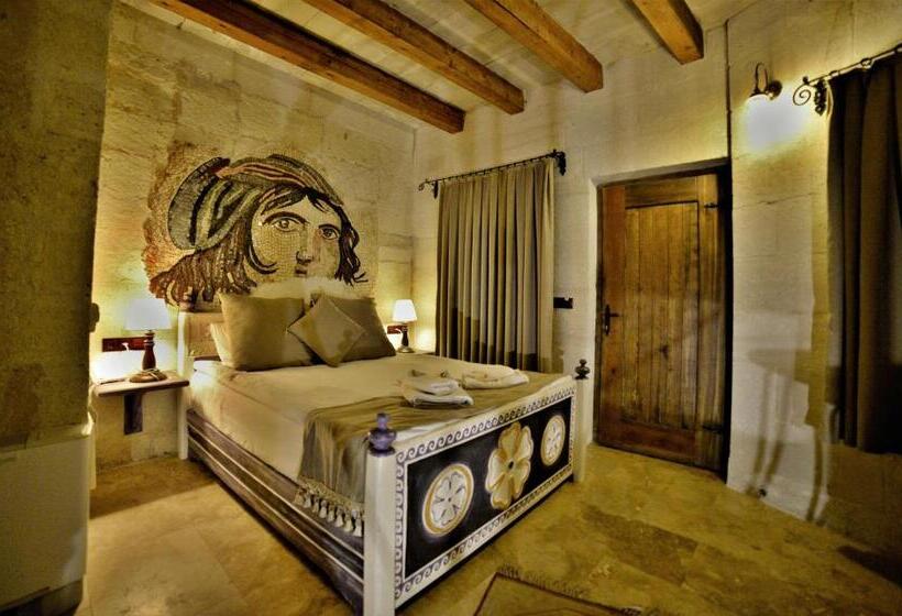 스위트, Caftan Cave Suites
