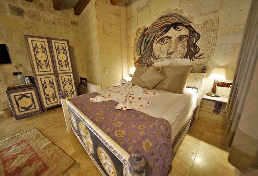 스위트, Caftan Cave Suites