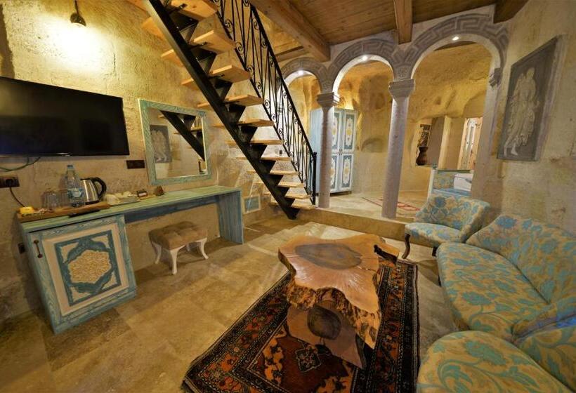 اتاق خانوادگی, Caftan Cave Suites