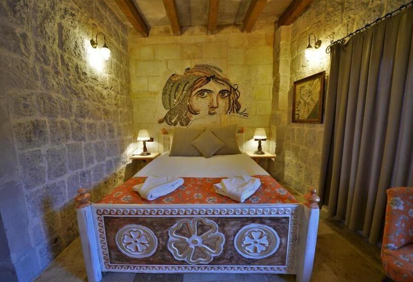 اتاق سوپریور, Caftan Cave Suites