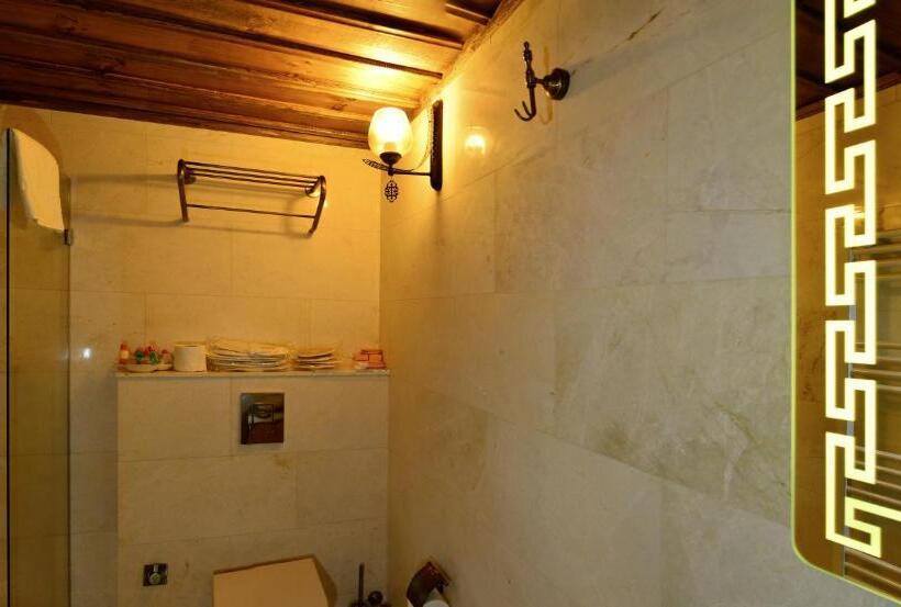 اتاق سوپریور خانوادگی, Caftan Cave Suites