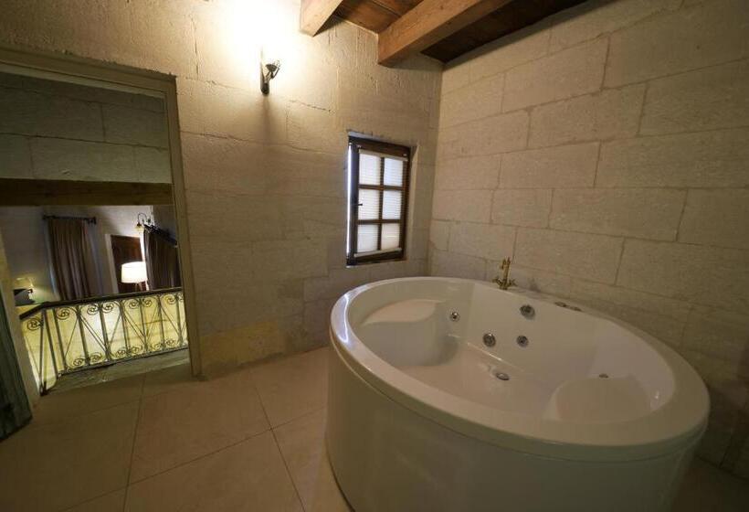 اتاق استاندارد با تخت بزرگ, Caftan Cave Suites