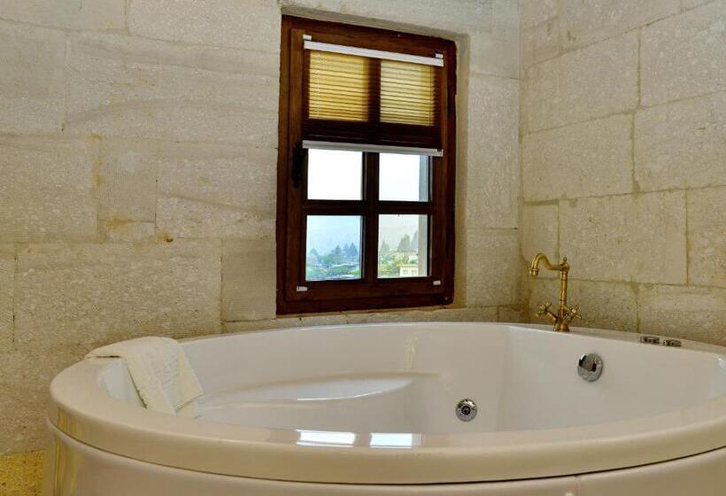 스탠다드 룸 킹사이즈 침대, Caftan Cave Suites
