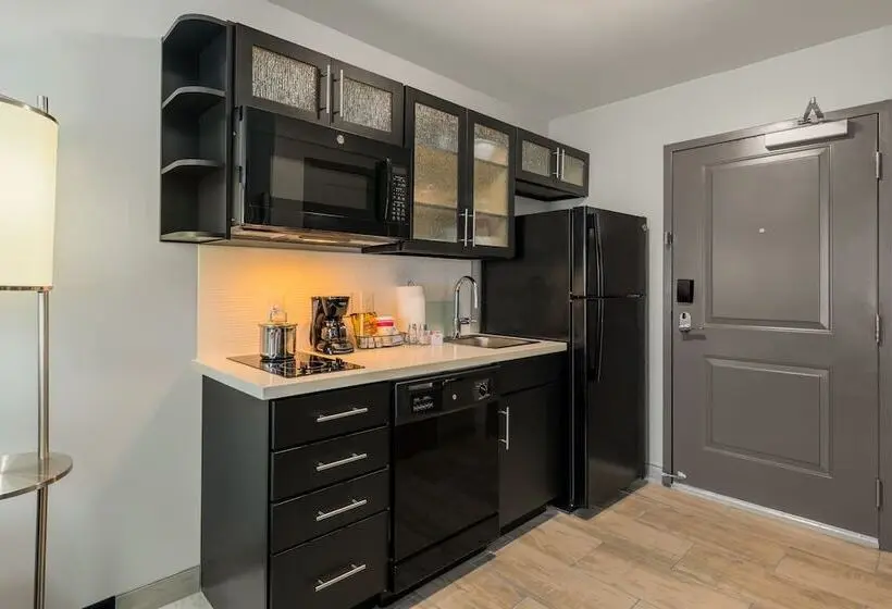 スタンダードスタジオ, Candlewood Suites Cookeville, An Ihg