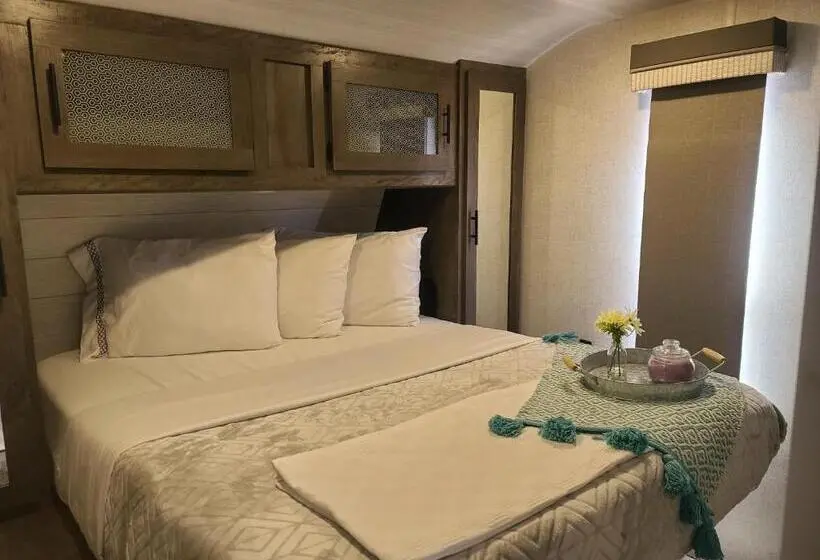 スイート（家族用）, Grand Canyon Rv Glamping