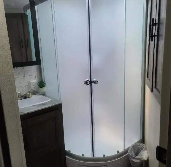スイート（家族用）, Grand Canyon Rv Glamping