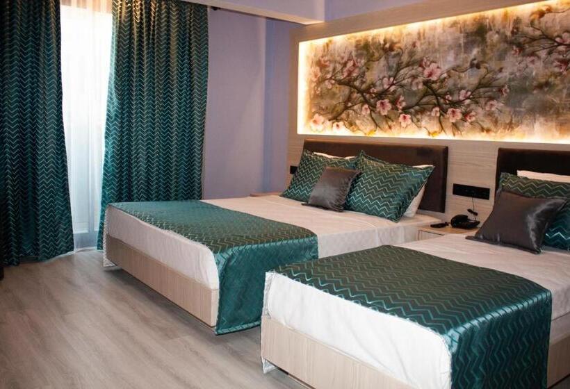 סוויטה משפחתית, Livaneli Boutique Otel