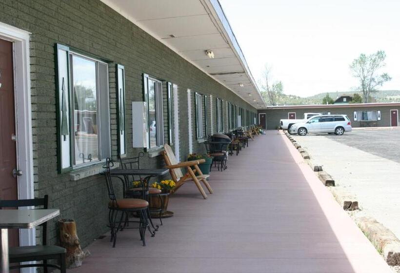 Номер Стандарт Трехместный, Bryce Zion Inn