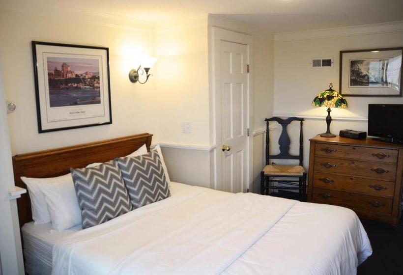 豪华房间, Brasswood Inn