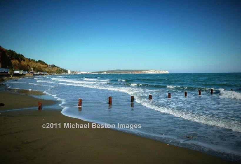 스탠다드 싱글 룸, The Snowdon House