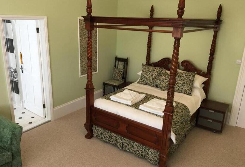 スタンダードルーム, The Snowdon House